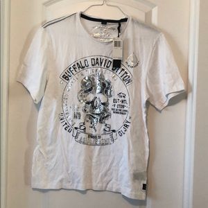 NWT Buffalo white Tee Small